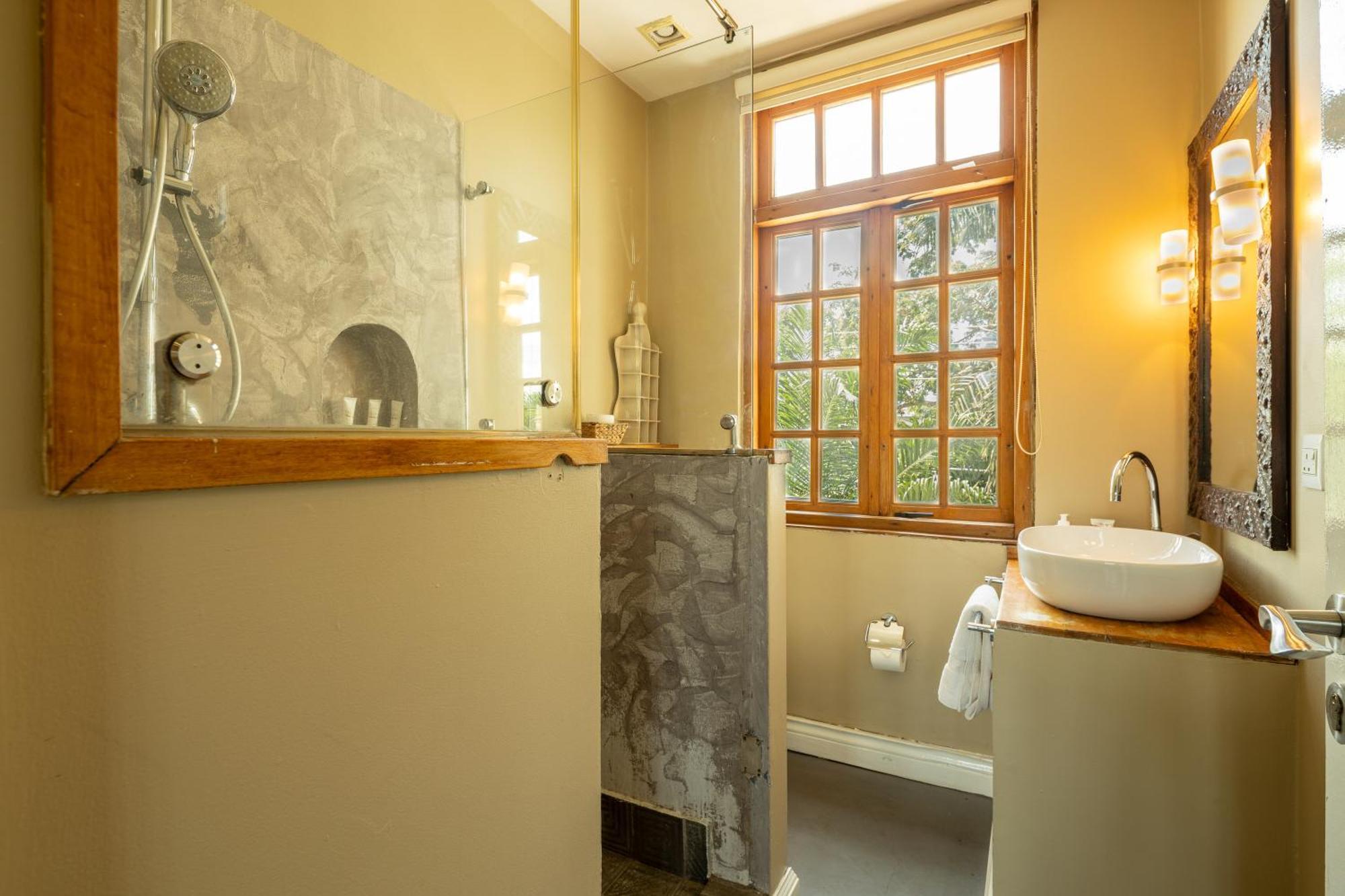 Olma Colonial Suites 아크라 외부 사진